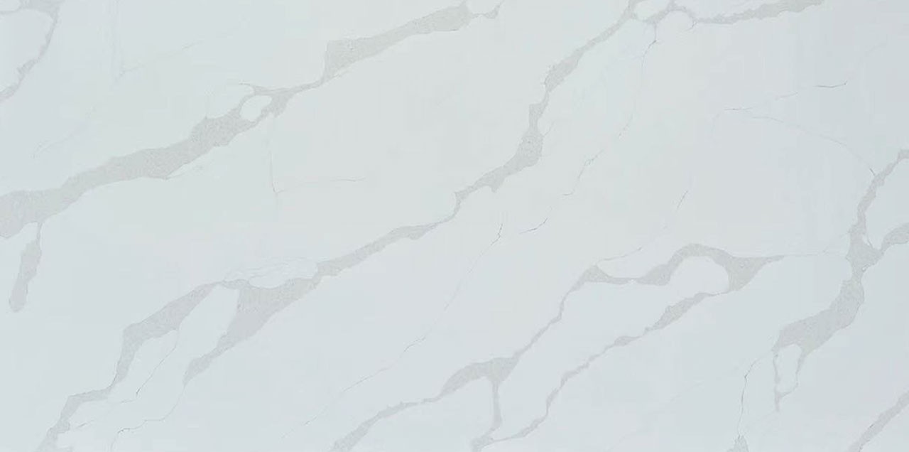 5013 Pale Ice Charm